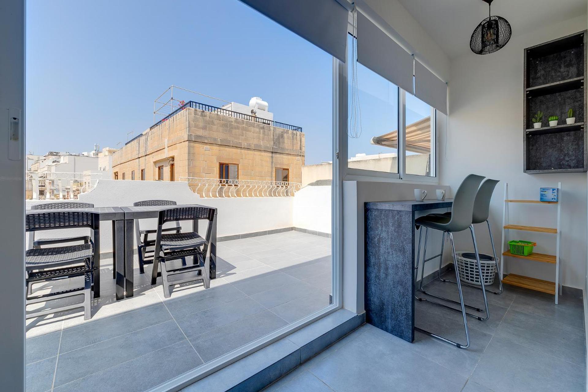 Stunning 2Br Holiday Penthouse In Central Sliema Buitenkant foto