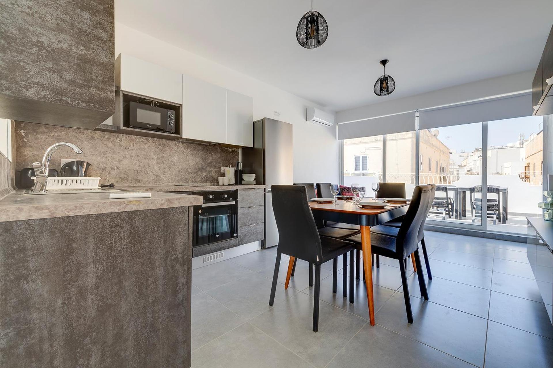 Stunning 2Br Holiday Penthouse In Central Sliema Buitenkant foto