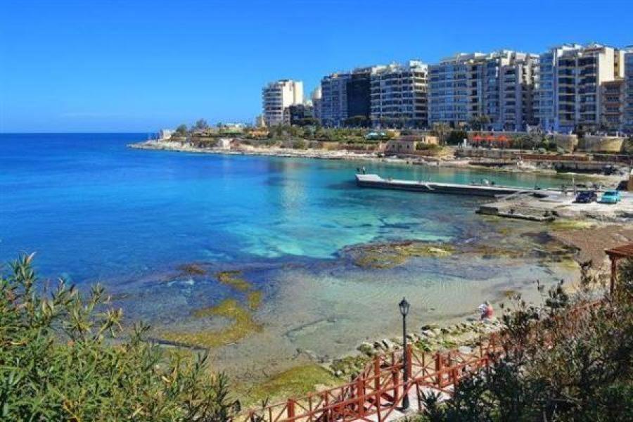 Stunning 2Br Holiday Penthouse In Central Sliema Buitenkant foto