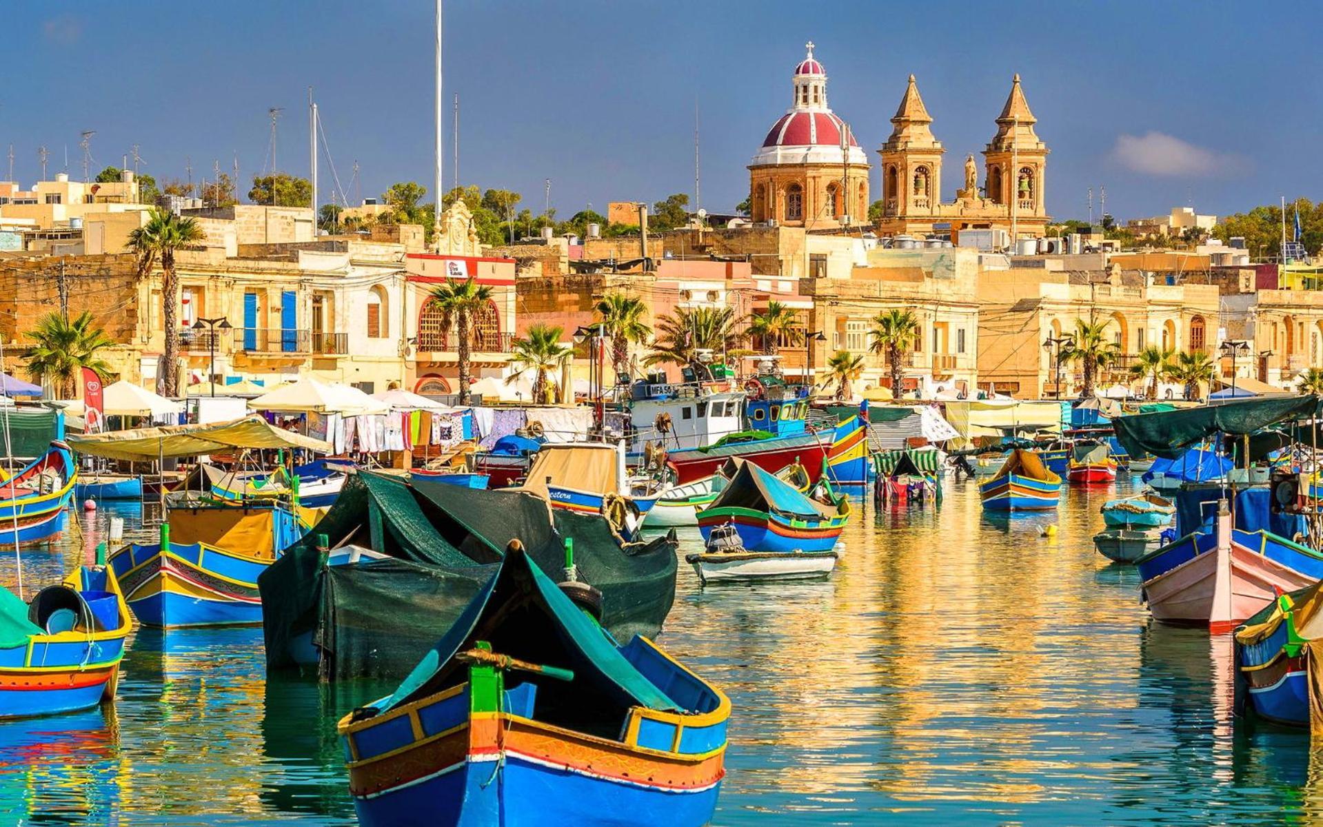 Stunning 2Br Holiday Penthouse In Central Sliema Buitenkant foto