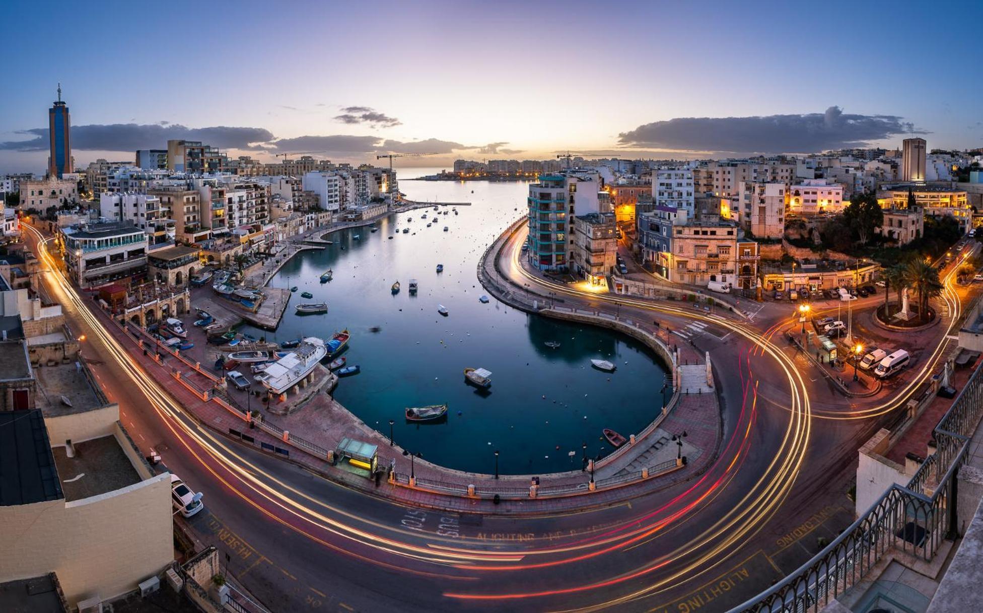 Stunning 2Br Holiday Penthouse In Central Sliema Buitenkant foto